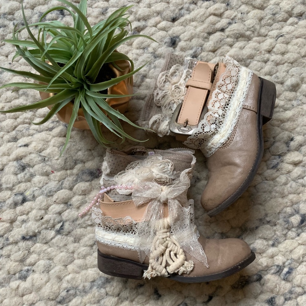 Handmade Lace Leather Booties Girls Toddler 10